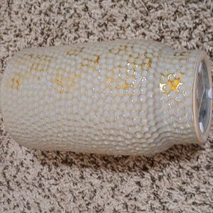 Elegant Honeycomb Patterned Vase Sage Green Gold.